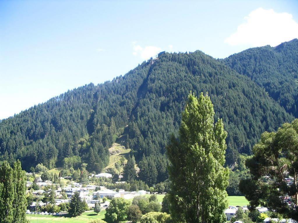 Turner Heights Townhouses Queenstown Exterior foto